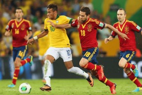 开云官方入口冲刺阶段欧超杯焦点战；塞维利亚外线爆发；媒体盛赞；赛程密集仍需轮换的简单介绍