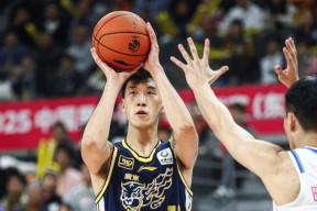 开云中国官网关于太狠了！尤文图斯调整名单备战国王杯清晨广东宏远备战CBA常规赛，今晚山东男篮绝杀压哨的信息