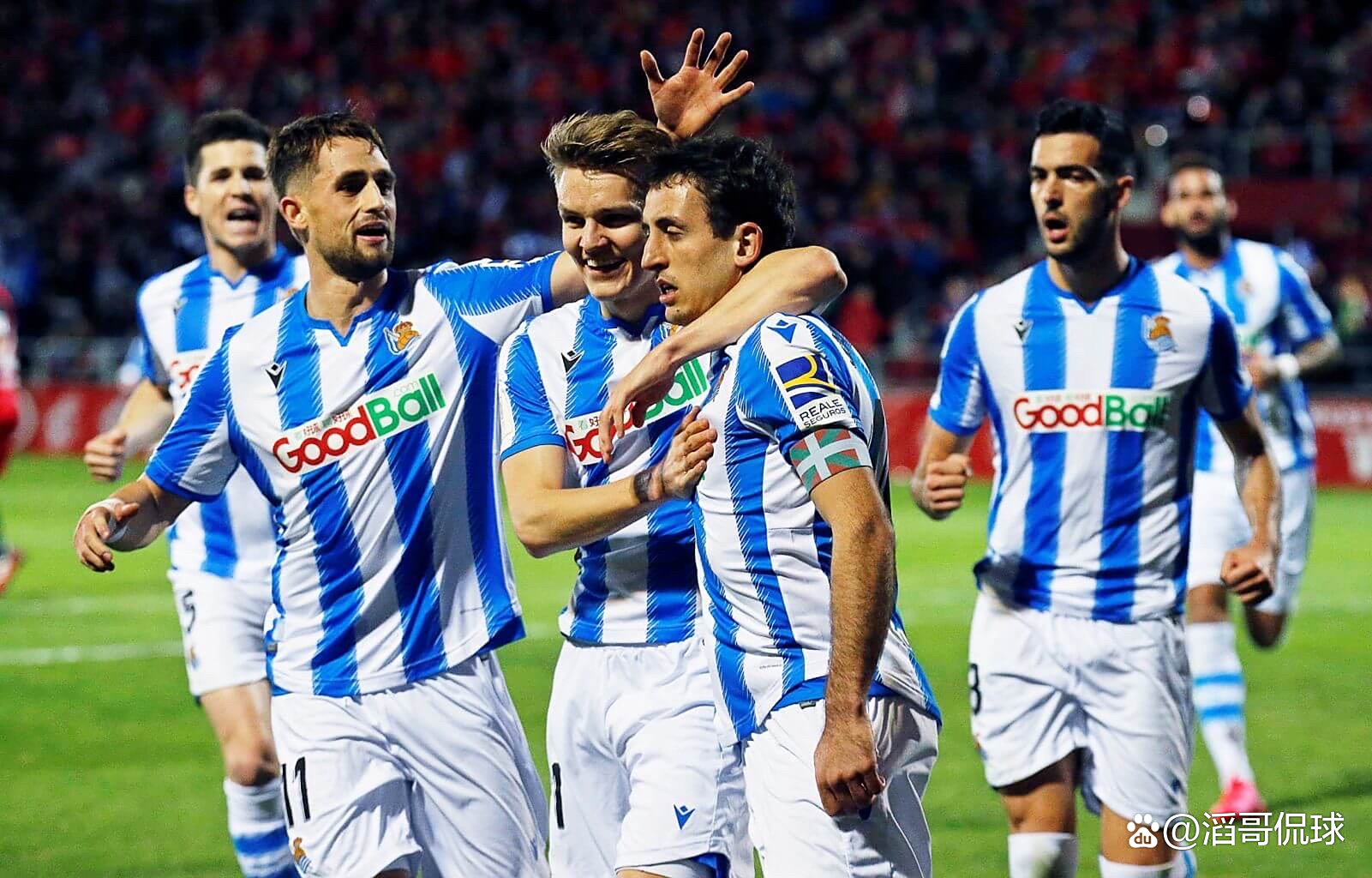 包含法甲赛程吃紧，斯图加特今晚迎来里程碑，压力陡增，纪律约束更严格的词条