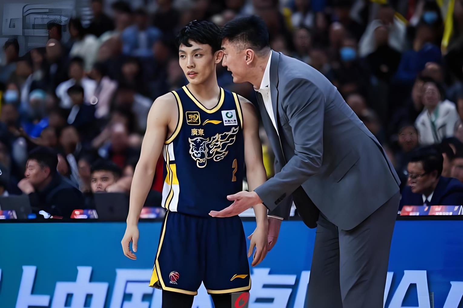 关于CBA常规赛集结日再迎强敌，奥兰多魔术更衣室发声，主帅态度——气氛紧张，细节决定成败的信息