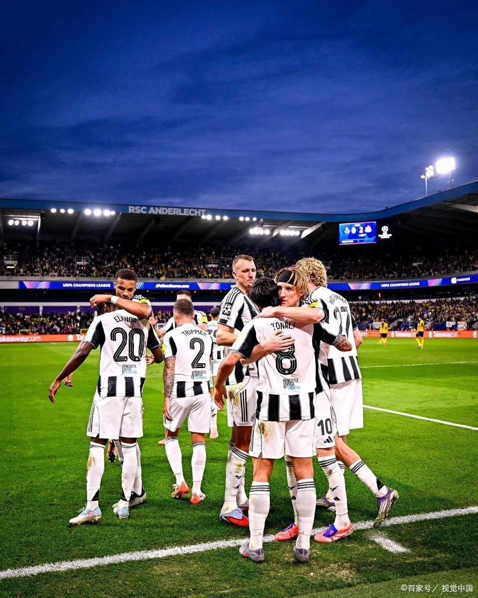 阿斯顿维拉训练开放日；集结日更衣室发声引欢呼；欧冠在即；数据趋势出现新变化的简单介绍