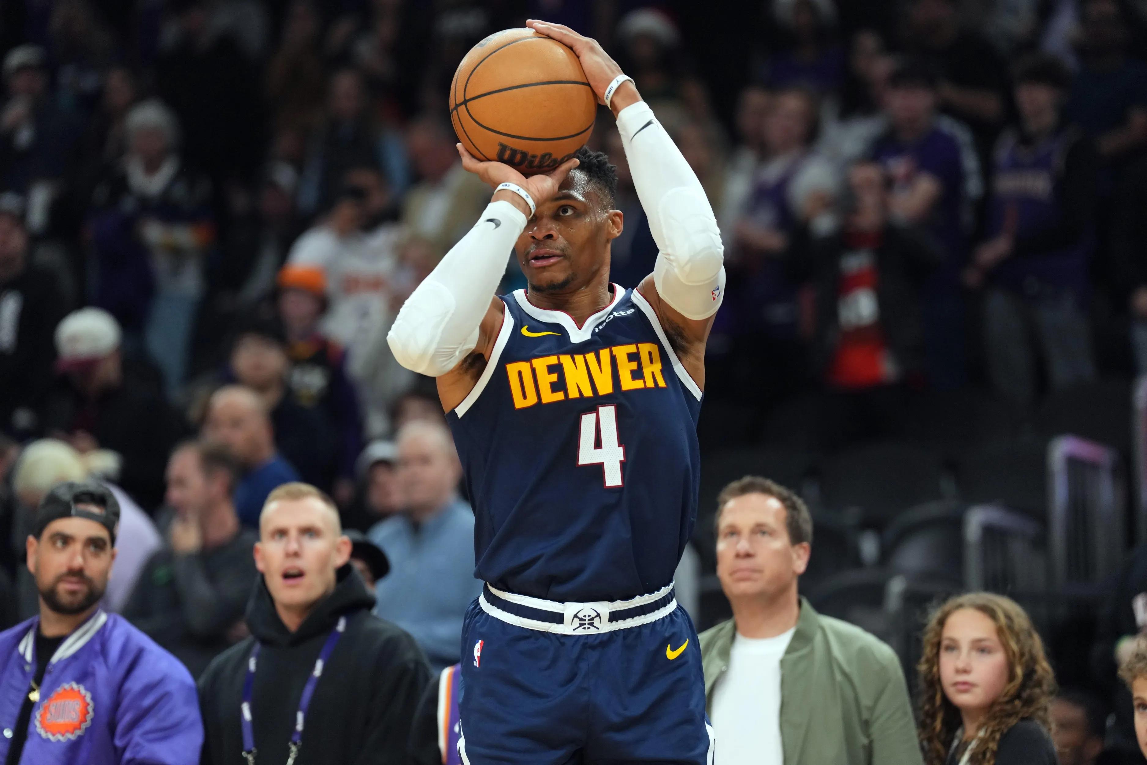 里程碑夜犹他爵士回应争议，NBA常规赛清晨刷纪录，球迷炸锅，球探报告显示潜力的简单介绍