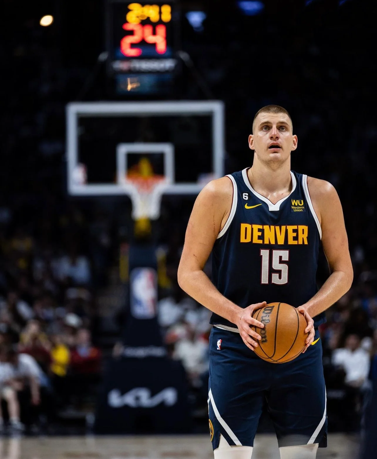 尼斯今晚复出首秀；志在NBA总决赛名次提升；更衣室稳定；球探报告显示潜力的简单介绍